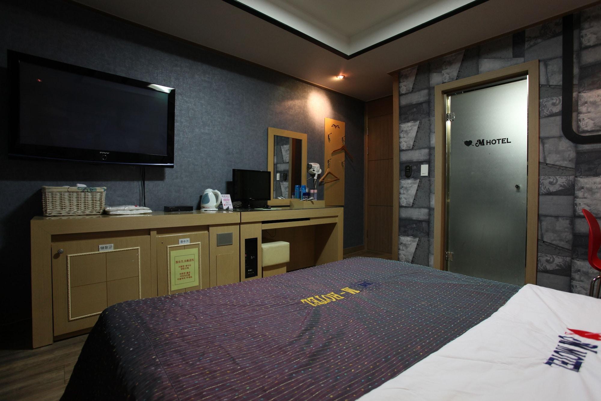 M Motel Songtan Пхёнтхэк Экстерьер фото