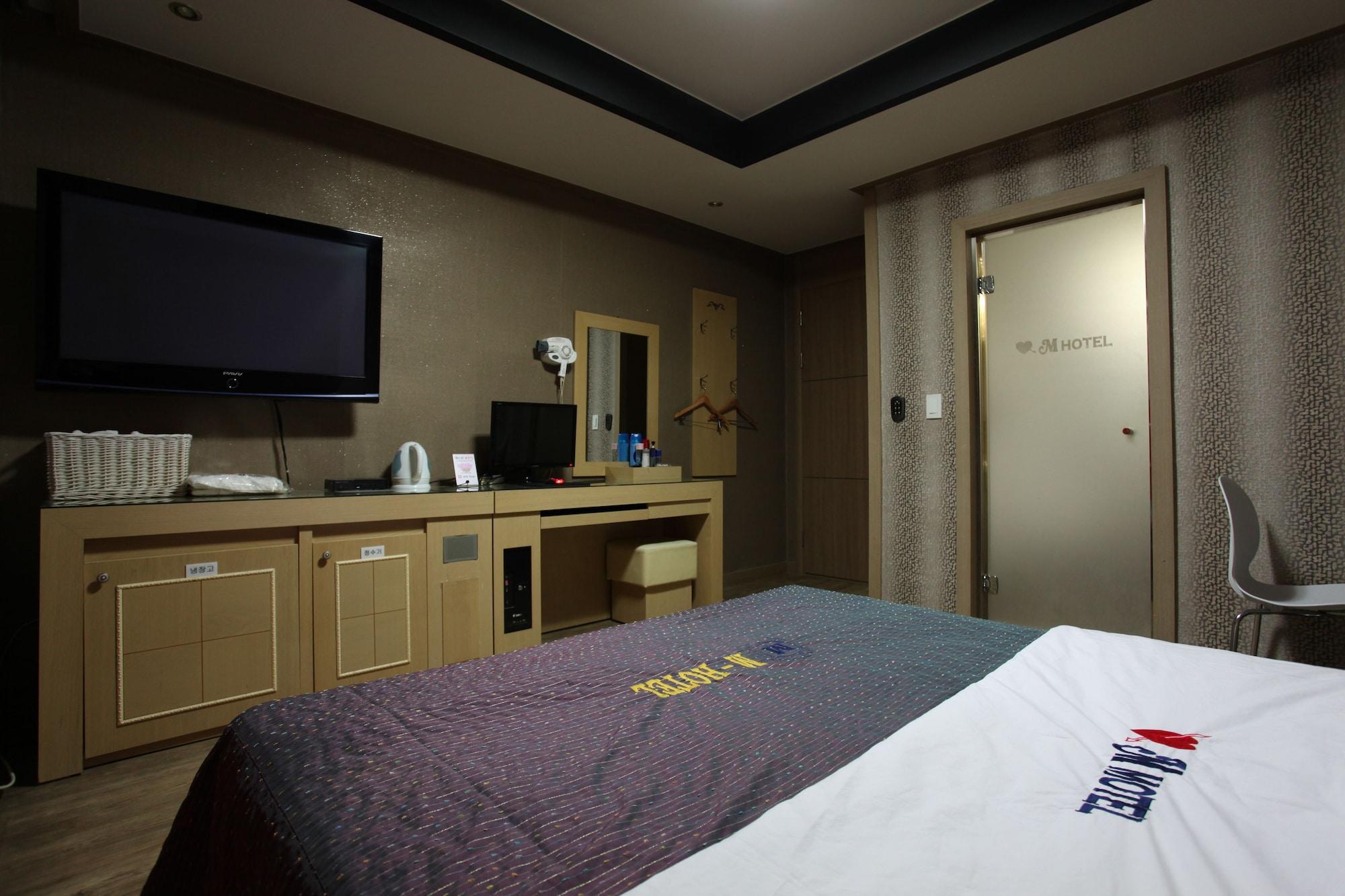 M Motel Songtan Пхёнтхэк Экстерьер фото